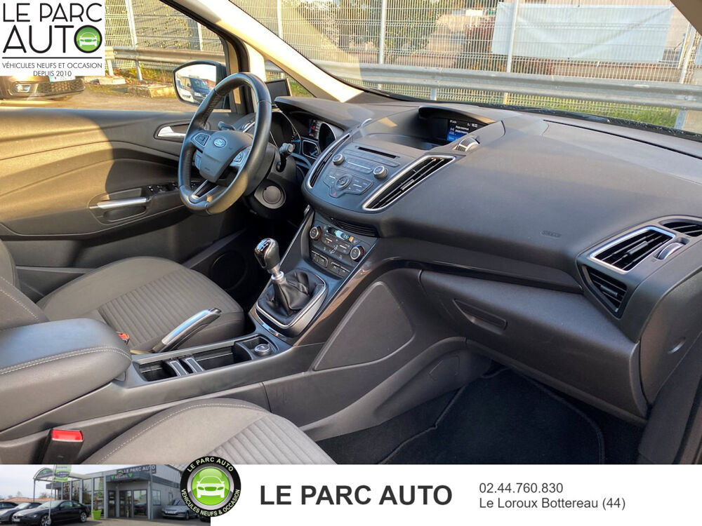 Grand C-MAX 1.0 EcoBoost 125 S&S Titanium 2016 occasion 44430 Le Loroux-Bottereau