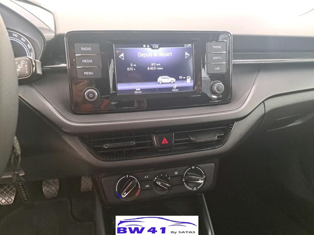 Fabia 1.0 MPI 65 Active 2023 occasion 41250 Neuvy