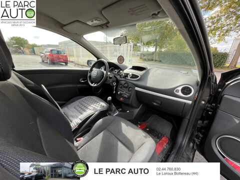 Clio III 1.5 dCi 70 Rip Curl 2007 occasion 44430 Le Loroux-Bottereau