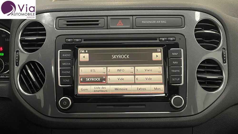Tiguan 2.0 TDI 140 Carat 4Motion DSG7 / ATTELLAGE RETRACTABLE 2011 occasion 61000 ALENCON