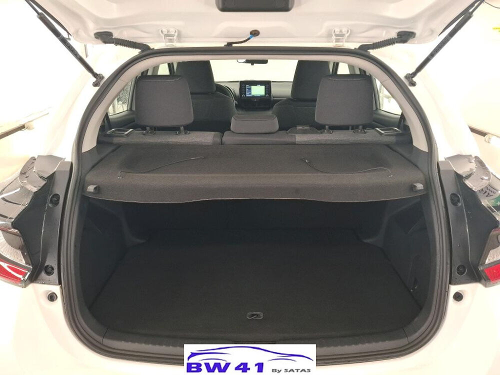 Yaris Hybride 116h Dynamic Business Beyond Zer 2022 occasion 41250 Neuvy