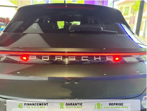 Taycan 4 476 ch / ENTRETIEN PORSCHE / SUREQUIPEE 2023 occasion 94100 Saint Maur des Foss&eacute;s