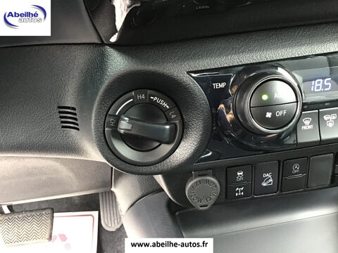 Hi Lux 4X4 BVA 2.8 204 D-4D INVINCIBLE 4PL 2026 occasion 32230 Marciac