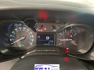 Proace 1.5 Medium 100 D-4D Business 2021 occasion 41250 Neuvy