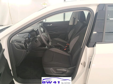 Fabia 1.0 MPI 65 Active 2023 occasion 41250 Neuvy