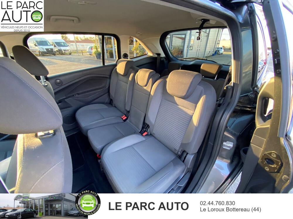 Grand C-MAX 1.0 EcoBoost 125 S&S Titanium 2016 occasion 44430 Le Loroux-Bottereau