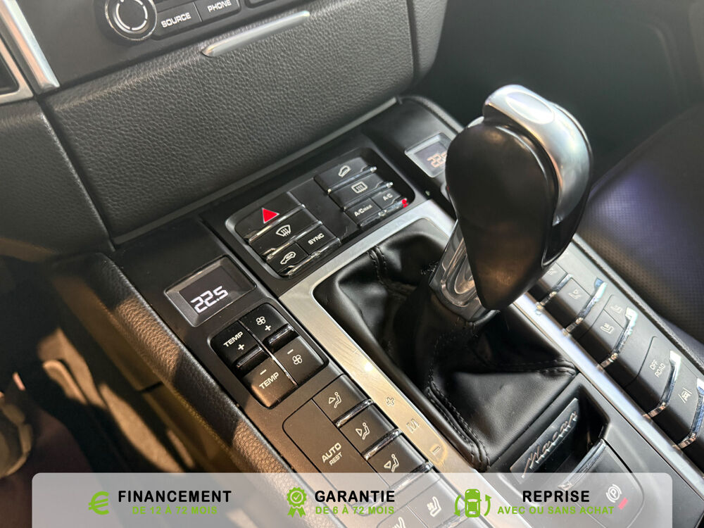 Macan 2.0 250 ch PDK SUIVI PORSCHE FRANCE 2018 occasion 94100 Saint Maur des Foss&eacute;s