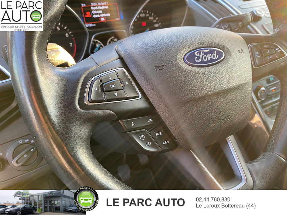 Grand C-MAX 1.0 EcoBoost 125 S&S Titanium 2016 occasion 44430 Le Loroux-Bottereau