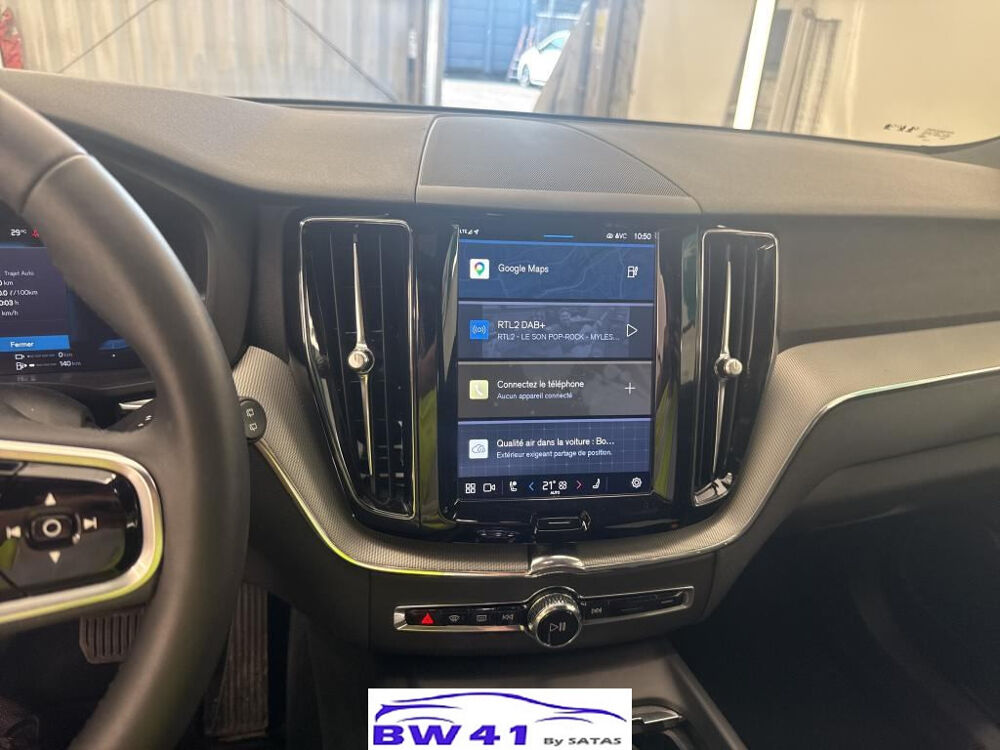 XC60 Recharge T6 350 GT 8 Plus Style Dark 2023 occasion 41250 Neuvy