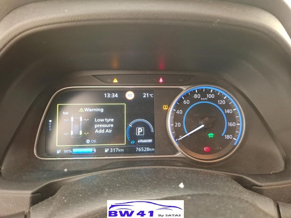 Leaf 62 kWh 217ch Business+ 2021 occasion 41250 Neuvy