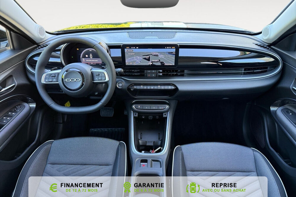 Fiat 600 T-Gen 3 1.2 Hybrid 145ch eDCT6 Icone 2026 occasion 94100 Saint Maur des Foss&eacute;s