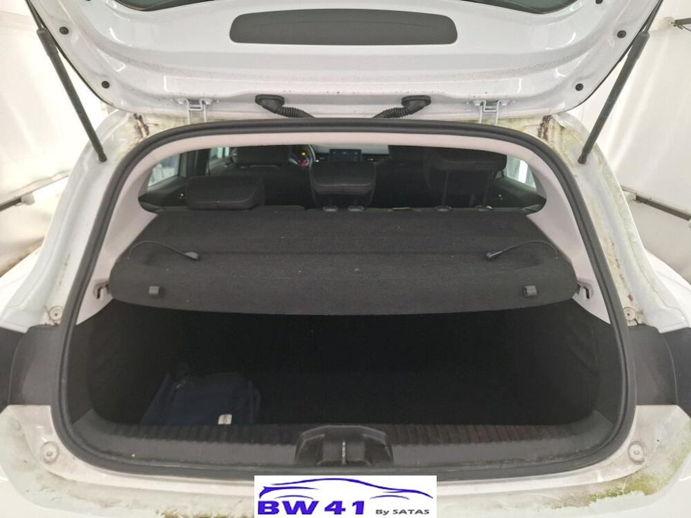 Clio V Business E-TECH 140 -21 2021 occasion 41250 Neuvy