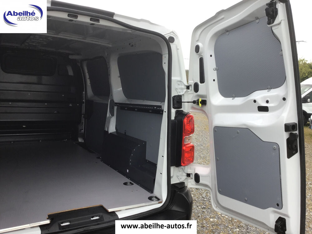 Scudo XL EAT8 2.0 BLUEHDI 145 PACK CONNECTIVITE+CAMERA 3PL 2024 occasion 32230 Marciac