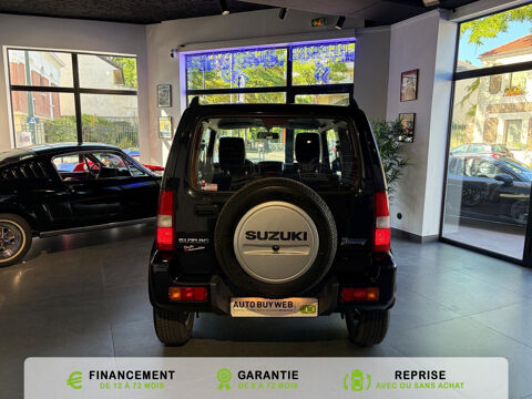 Jimny 1.3i VVT JX 4 PLACES PREMIERE MAIN FRANCAISE REVISEE GARANTI 2014 occasion 94100 Saint Maur des Foss&eacute;s