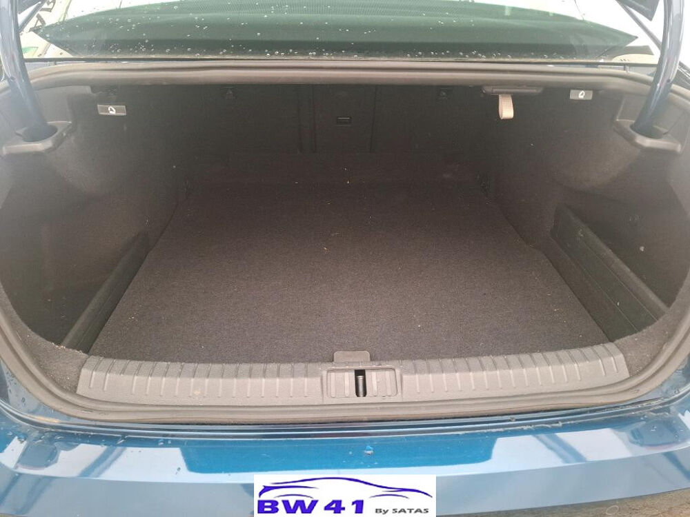 Passat 2.0 TDI EVO SCR 122 DSG7 BUSINESS 2022 occasion 41250 Neuvy