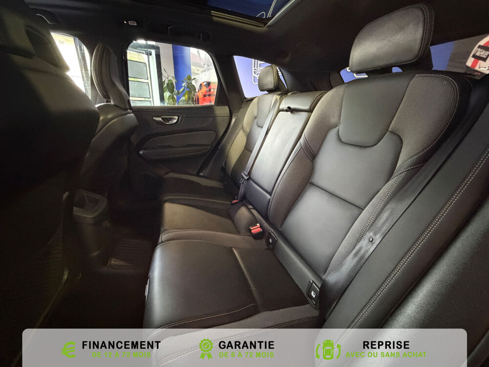 XC60 T6 AWD 253 ch+145 ch Geartronic 8 Black Edition 2025 occasion 94100 Saint Maur des Foss&eacute;s