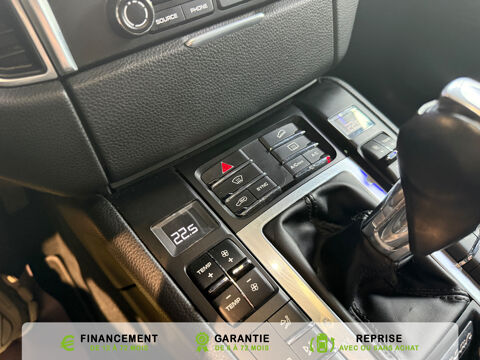 Macan 2.0 250 ch PDK SUIVI PORSCHE FRANCE 2018 occasion 94100 Saint Maur des Foss&eacute;s