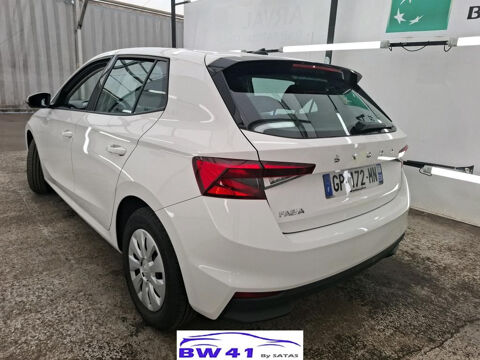 Fabia 1.0 MPI 65 Active 2023 occasion 41250 Neuvy