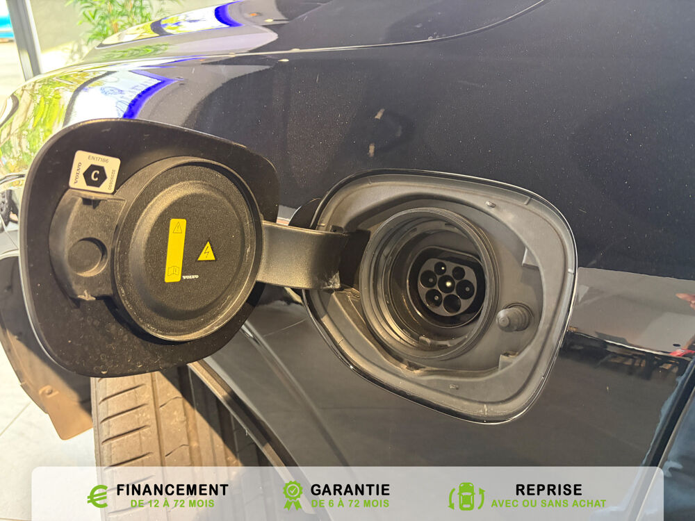 XC60 T6 AWD 253 ch+145 ch Geartronic 8 Black Edition 2025 occasion 94100 Saint Maur des Foss&eacute;s