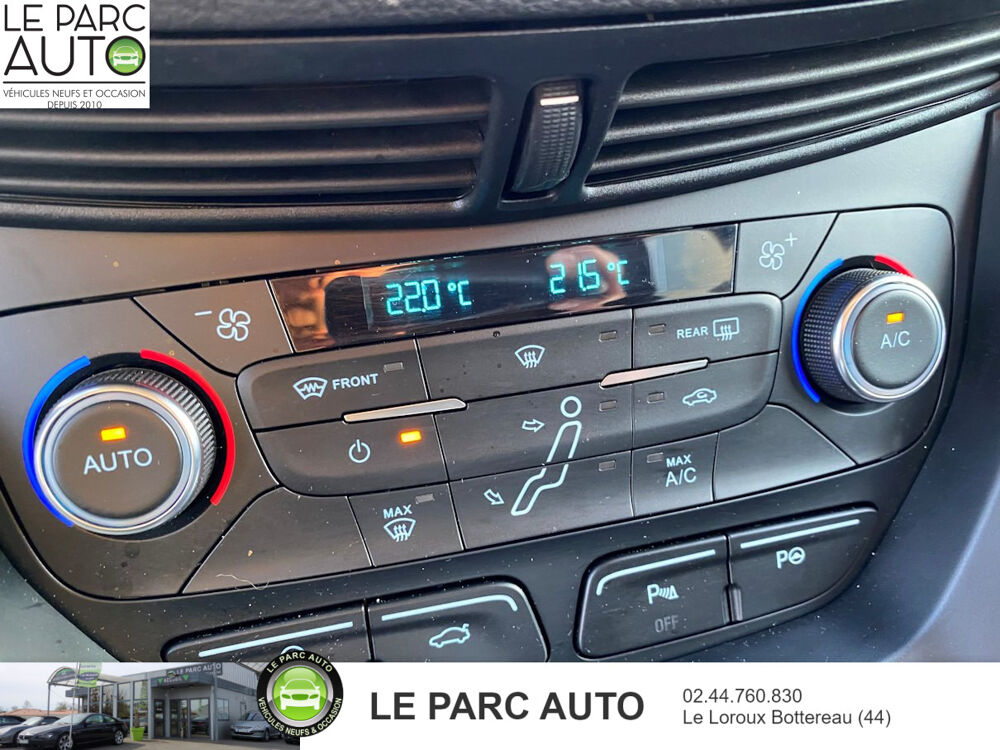 Grand C-MAX 1.0 EcoBoost 125 S&S Titanium 2016 occasion 44430 Le Loroux-Bottereau