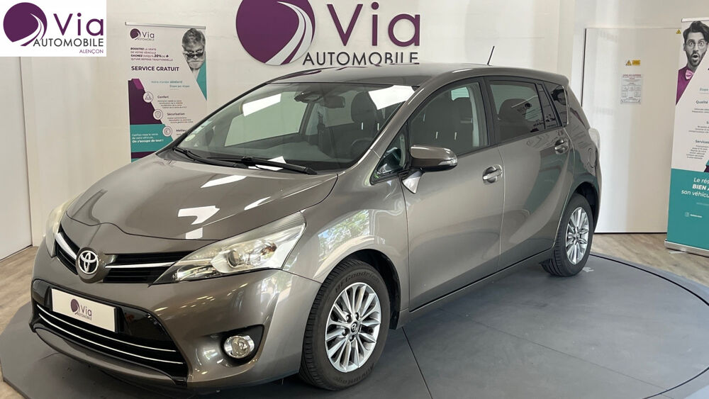 Verso 112 D-4D FAP Dynamic Business - GARANTIE 12 MOIS 2016 occasion 61000 ALENCON
