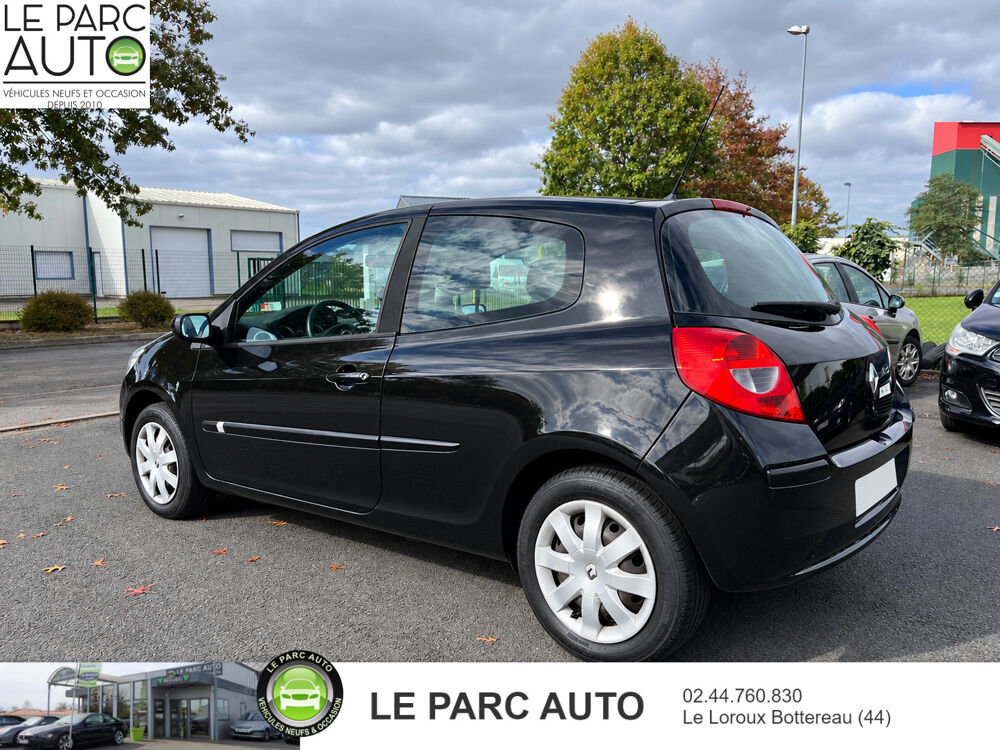 Clio III 1.5 dCi 70 Rip Curl 2007 occasion 44430 Le Loroux-Bottereau
