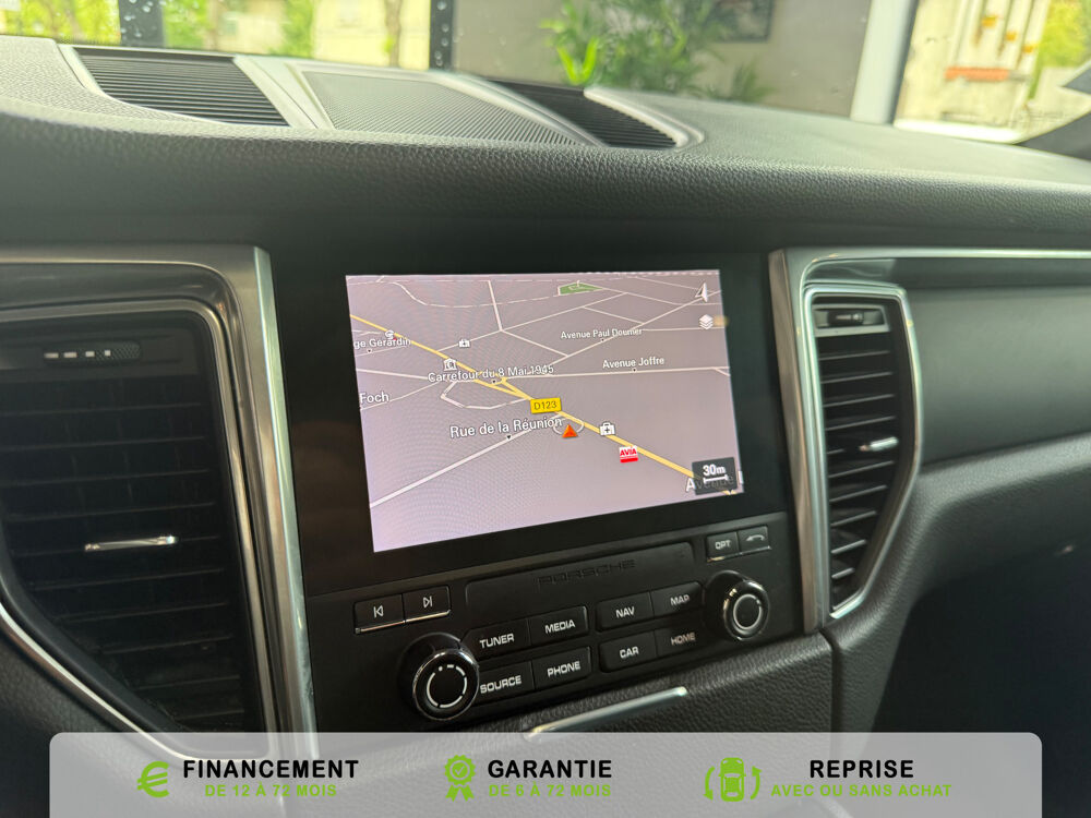 Macan 2.0 250 ch PDK SUIVI PORSCHE FRANCE 2018 occasion 94100 Saint Maur des Foss&eacute;s