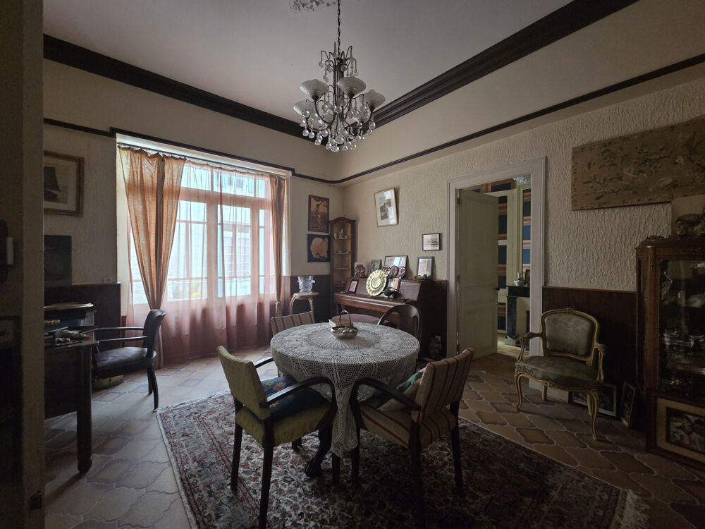 Vente Maison À découvrir   Authentique bâtisse de caractère au cœur du village Lauzun