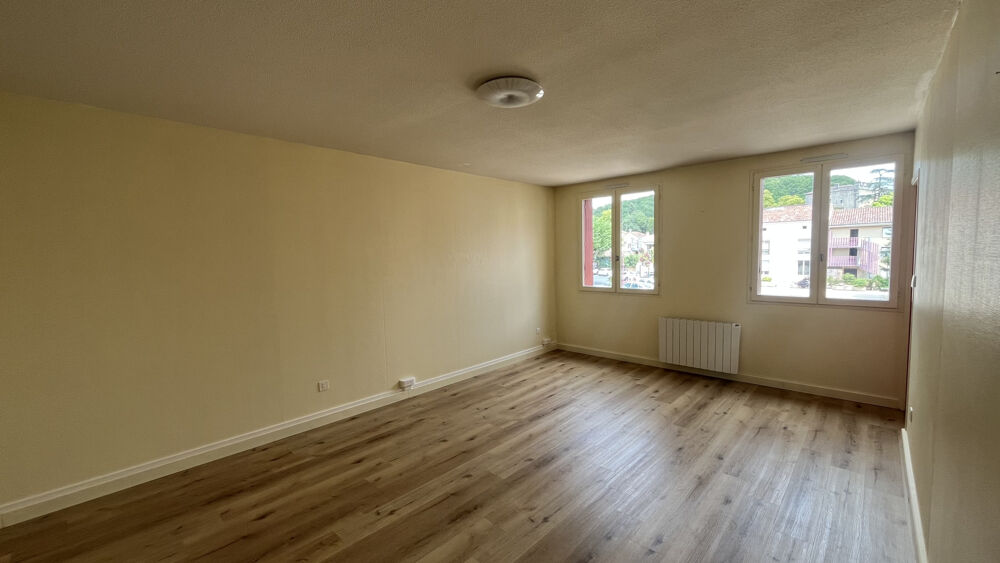 Location Appartement STUDIO SEMI MEUBLE - FUMEL Fumel