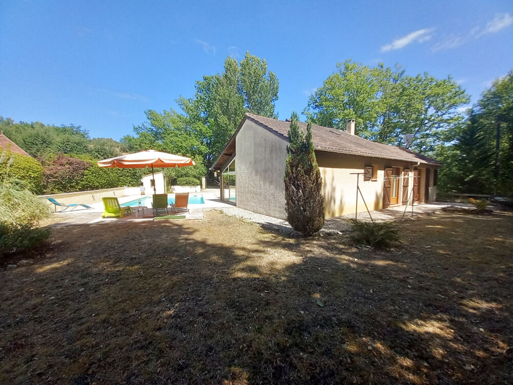 Maison de plain pied avec piscine