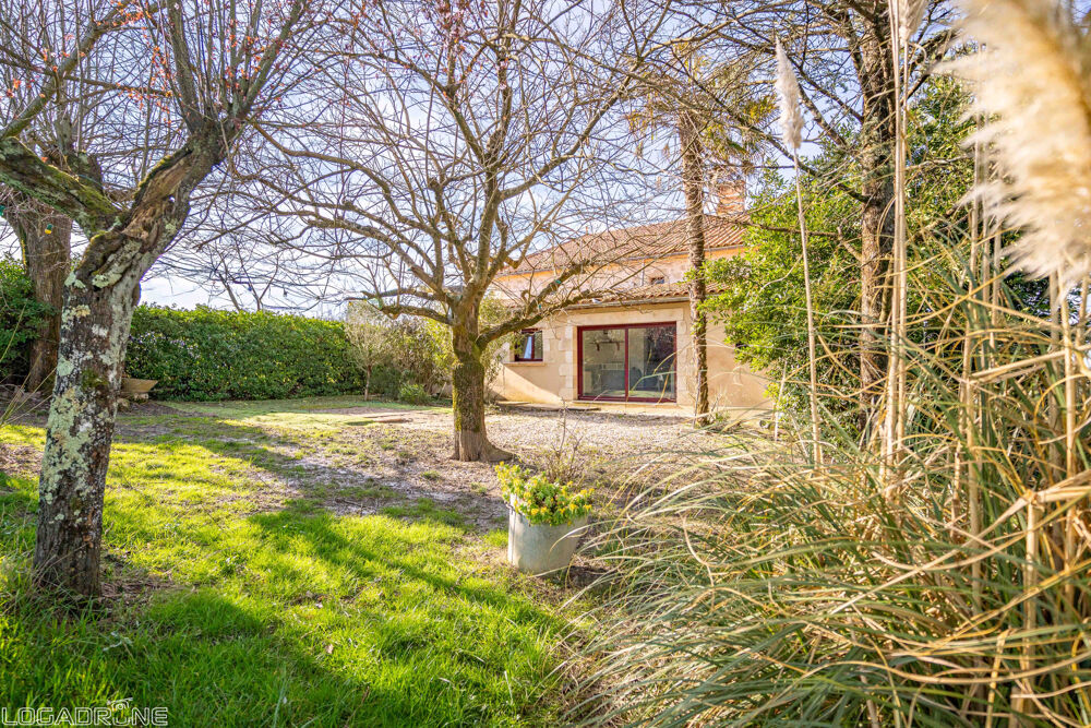 Vente Propriété/Château Charmante maison en campagne avec hangar et possibilités de plus de terre Castillonnes