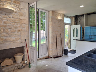  Maison  vendre 10 pices 350 m