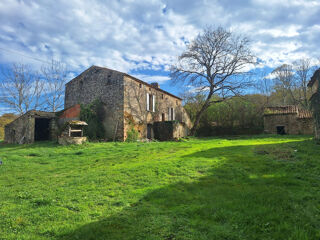  Propri�t�/ch�teau � vendre 2 pi�ces 100 m�