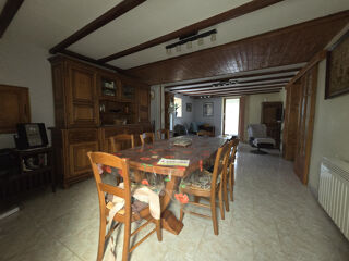  Maison  vendre 8 pices 176 m