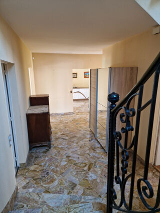  Maison à vendre 9 pièces 214 m²