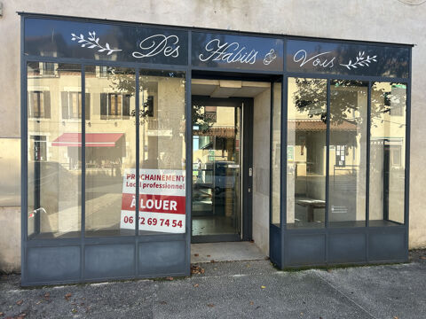   Local commercial de 166m2 au coeur de Puy-l'Evêque 