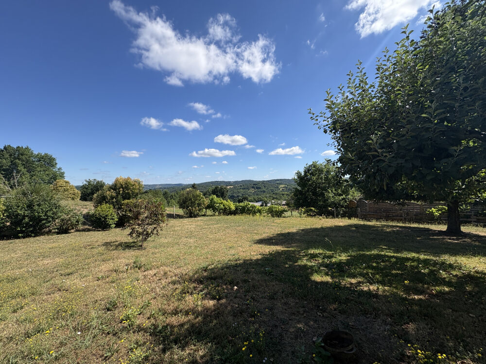 Vente Maison Maison individuelle avec parc arboré et vue sur la campagne   À moins de 10 minutes à pied du centre médiéval Monplaisant