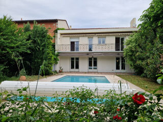 Maison à vendre 9 pièces 214 m²