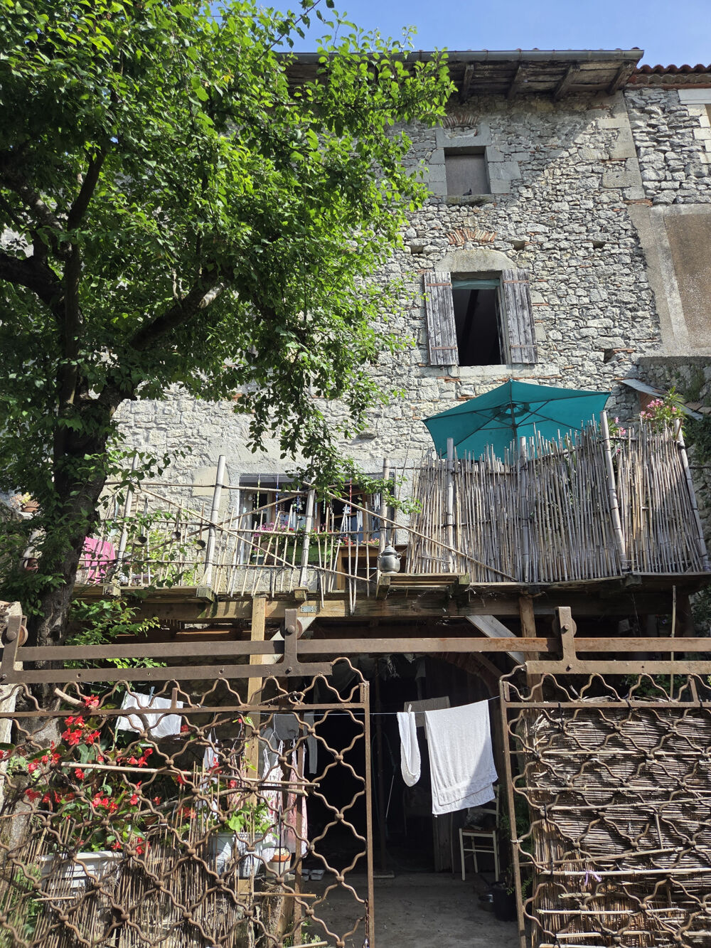 Vente Maison Maison de village de 228 m2 à rénover à fort potentiel St pastour