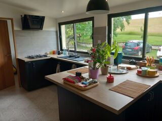  Proprit/chteau  vendre 7 pices 240 m