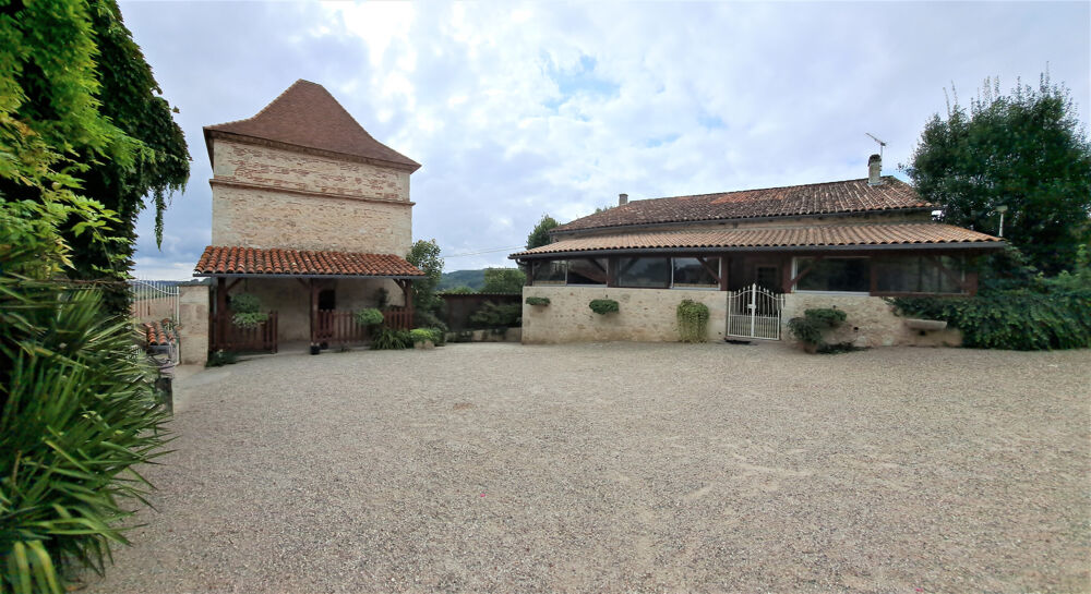 Vente Propriété/Château Propriété d'Exception sur 23 ha !!! Ste colombe de villeneuve