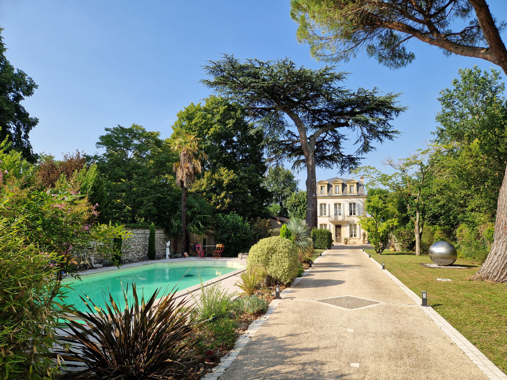 Vente Maison Magnifique Maison de Maître qui surplombe le Lot / Cave voûtée exceptionnelle / Parc paysagé / Piscine au Sel Villeneuve sur lot