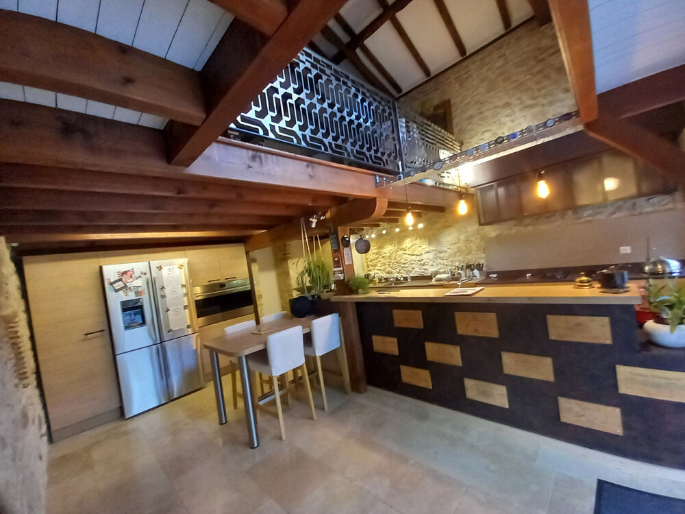 � vendre  Propri�t�/ch�teau Prayssac (46220)