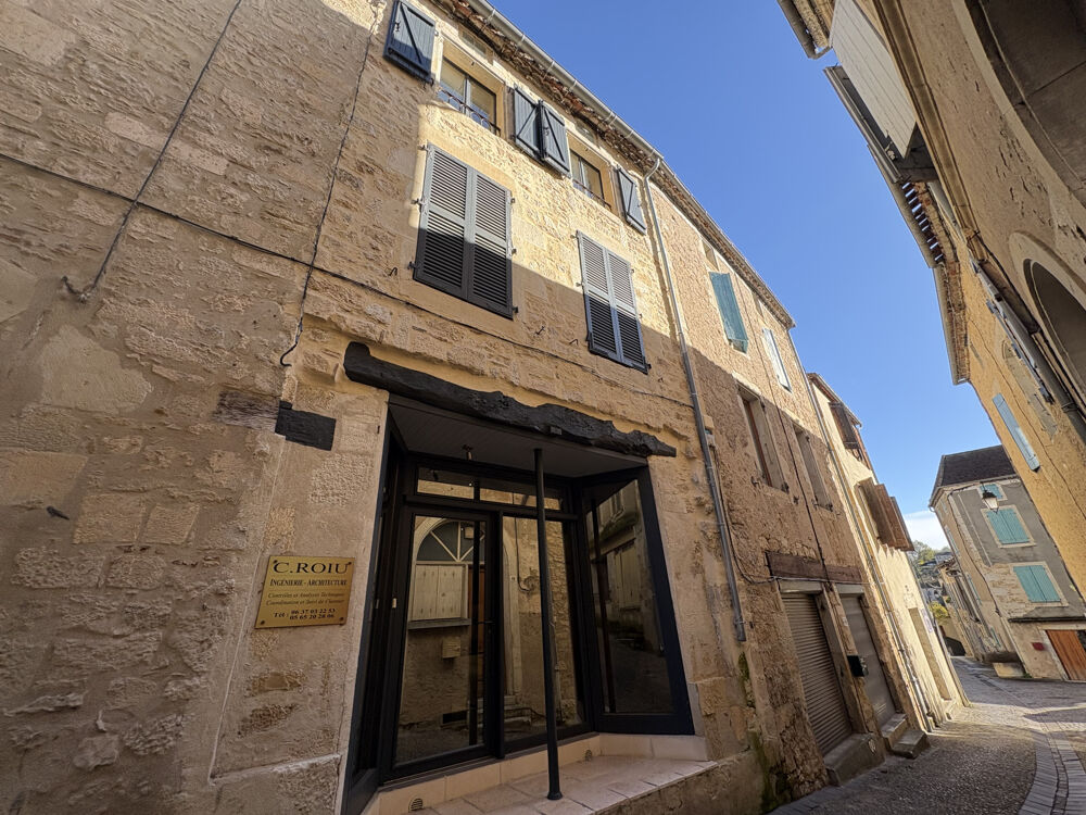 CHARMANTE MAISON DE VILLAGE ENTIÈREMENT RÉNOVÉE
