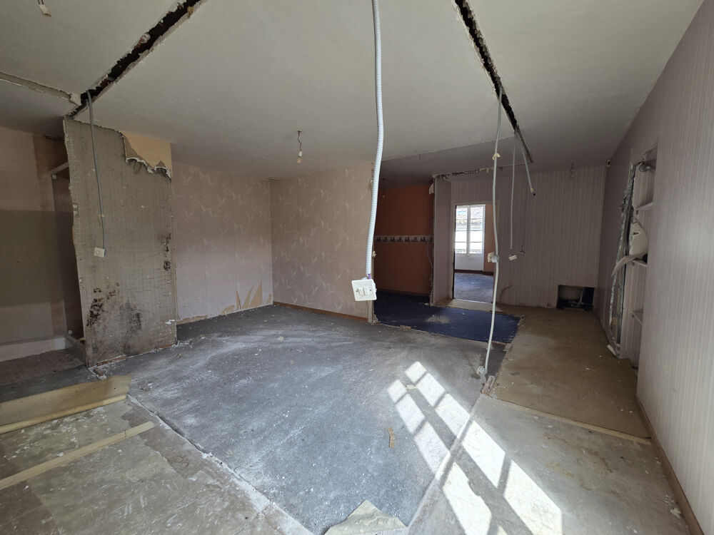 Vente Immeuble IMMEUBLE DE CARACTÈRE AVEC LOCAL COMMERCIAL, LOGEMENTS ET FORT POTENTIEL Castillonnes