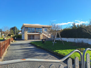  Maison � vendre 8 pi�ces 185 m�