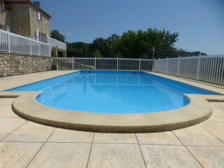  Maison à louer 7 pièces 208 m²