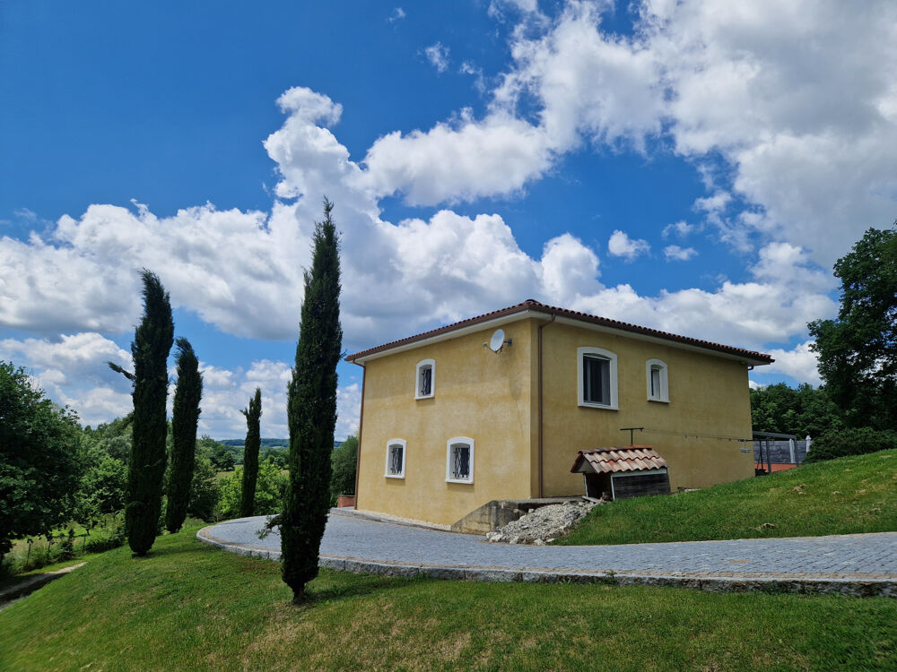 Maison contemporaine avec vue panoramique et piscine Secteur Monflanquin / Villeneuve-sur-Lot