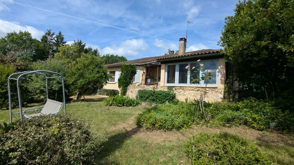 Maison de plain-pied avec parc arboré de 9 700 m2 Entre Siorac-en-Périgord et Belvès