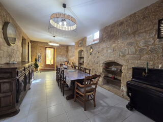  Maison à vendre 12 pièces 294 m²